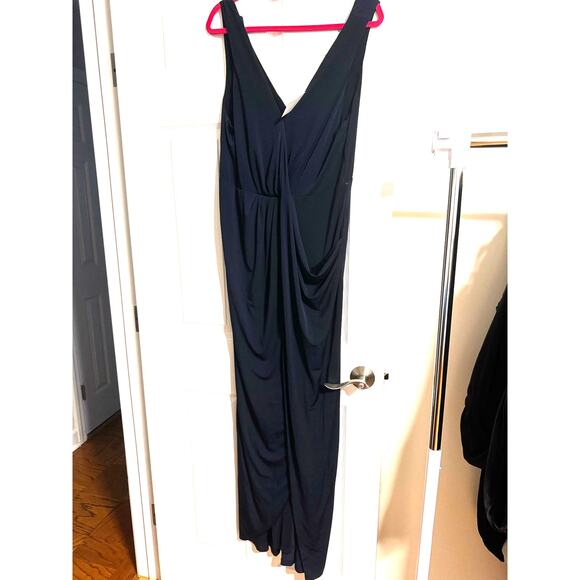 Astr Dresses & Skirts - Astr The Label Navy Blue Maxi Dress size XL - NWT!